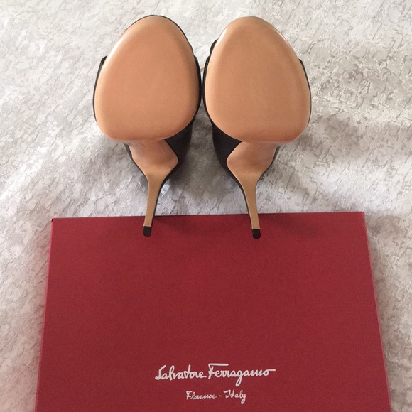 Ankle boots - Picture 3 of 9